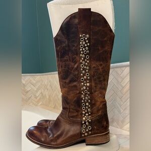 Lucchese Spirit Avery Grommet Boots